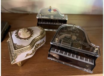 K/ 3 Miniature Grand Piano Music Boxes