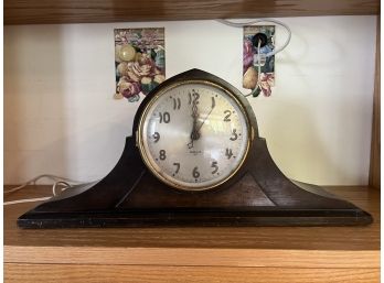 K/ Vintage Gilbert Wood Mantle Clock
