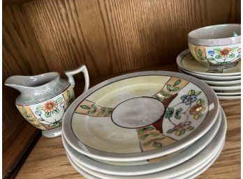 S/ Pretty Vintage Hand Painted Japan Teacups Saucers Dessert Plates & Creamer