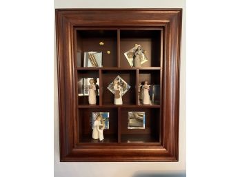 DR/ Deep Wood Curio Display Shelf #1 W/ Mirror Backs & 5 Willow Tree Figurines