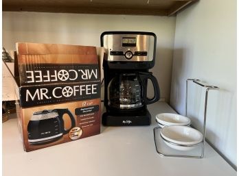 K/ Drip Coffee Maker By Mr. Coffee W/extra Glass Pot