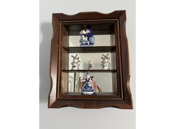 LR/ Deep Set Wood & Mirror Curio Wall Cabinet #1 W/ Delft Blue Holland Figurines
