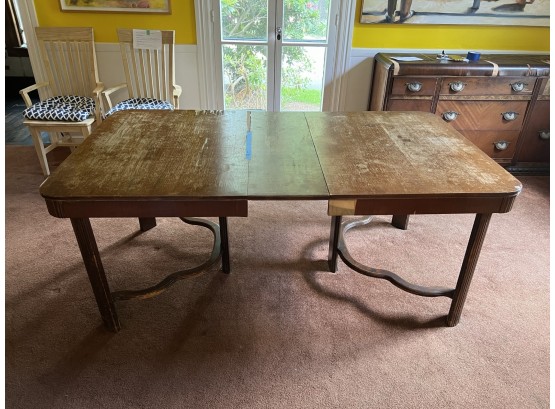 DR/ Vintage Wood Dining Table W/ Unique Base