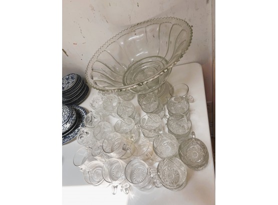 S/ Large Vintage Clear Glass 2 Pc Pedestal Base Punch Bowl & Assorted Punch Glasses