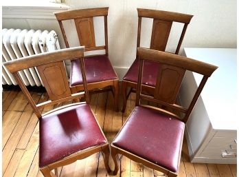 D/ Set Of 4 Pretty Vintage Wood & Red Vinyl Padded Side Dining Chairs