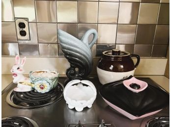 K/ Assorted 5 Pc Pottery Bundle - Stunning Beauceware Canada Swan Pitcher & More