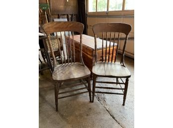 G/ Pair Of Vintage Solid Wood Dining Spindle Back Side Chairs