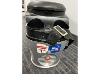 Rubbermaid Portable Thermo Electric Cooler & Warmer 12V