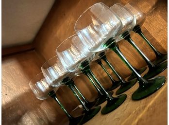 LK - Set Of 12 Beautiful Green Stem Clear Bowl Wine Glasses