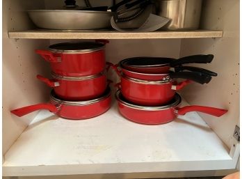 UK - Red Cookware Pots & Pans Bundle / 3 Pots, 5 Skillet Pans, 5 Lids Covers