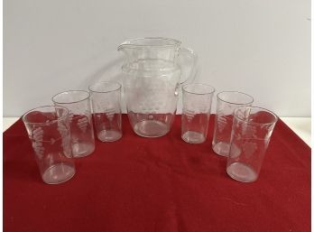 Lovely Glass Pitcher & 6 Matching Glasses W/ Etched Grape Design Motif