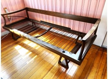 P/ Mid Century Modern Scandinavian Design Wood Day Bed