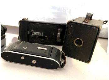 S/ Bundle Of 3 Vintage Cameras - No. 1 Pocket Kodak & More