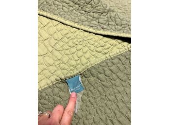 MB/ Queen Size Light Green/Darker Green Reversible Quilted Blanket