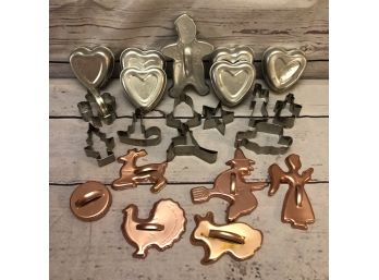 Bundle Of Assorted Cookie Cutters