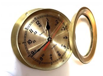 K/ Vintage Ship's Time Brass Quartz Clock