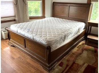 BRB/ Gorgeous Wood Queen Size Sleigh Bed - Headboard, Footboard, Rails