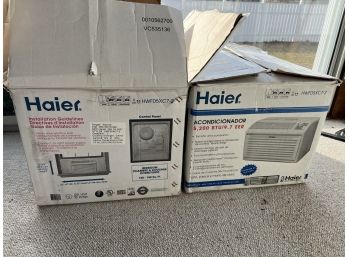 P/ 2 Haier White Window Air Conditioners #HWF05XC7-2, 5200 BTU