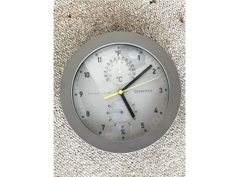 P/ Wall Mounted Greenwich Weather Station - Clock, Temperature, Humidity