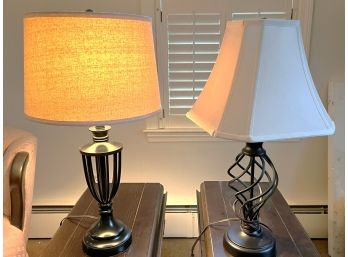LR/ 2 Similar Contemporary Black Metal Body Table Lamps W Neutral Shades