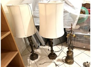 BR/ Trio Of Vintage Brass Table Lamps 2 W Shades