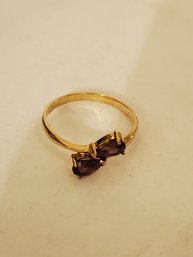 10k Ring With Purple Gems Sz 7