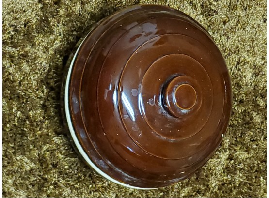 Made In USA Brown Casserole Dish With Lid