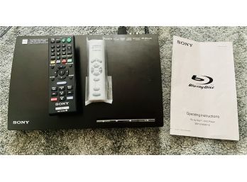 Sony Blu Ray DVD Player With Remotes & Instruction Book
