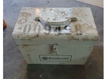 Metal Tool Box With Sand Belts