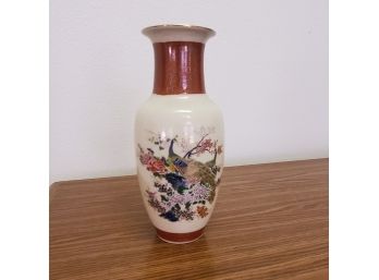 Asian Design Vase Cream Peacocks 10'