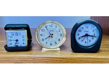 Set Of 3 Small Clocks