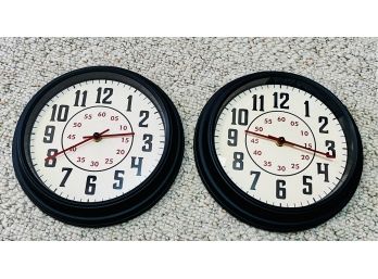 Clocks, 4 Placemats & Misc Home Decor