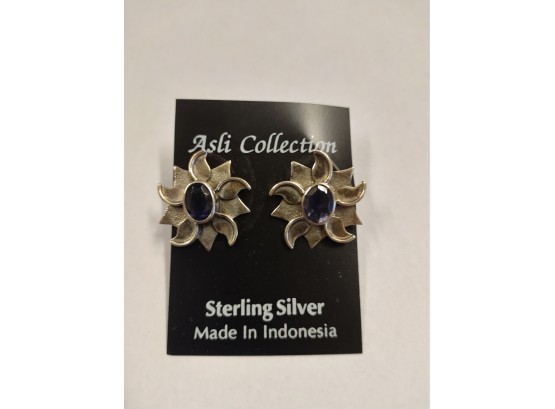 Iolite S Silver Flower Earrings