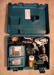 Lot 133- Makita Cordless 18 Volt Impact Driver Drill Model BTD142 In Case With Accessories