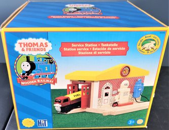 Lot 145 - New In Box 2003 Thomas The Train 'Service Station' NOS