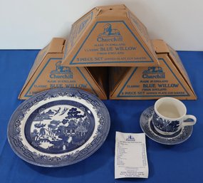 Lot 205- Churchill Blue Willow China Place Setting For 4 - New In Box - England Blue & White