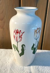 Lot 44- Tiffany & Co Vase Called Tiffany Tulips Made In England