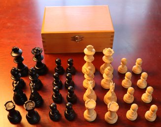 Lot 112- Vintage Wooden Chess Pieces Complete In Box - Excellent Condition!