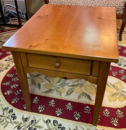 Lot 25- Broyhill End Table With Drawer - Dovetail Joints - TOP NEEDS TLC