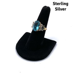 Lot 109- Sterling Silver Aquamarine Ring Size 7 Stunning!