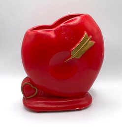 Lot 13- Rubens Originals Los Angeles Red Heart Valentines Day Vase Japan
