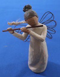 Lot 281- Willow Tree 'angel Of Harmony' Figurine Ornament By Demdaco Susan Lordi - Musical - Flute Player