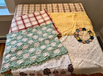 Lot 110SES- Mixed Lot Of Vintage Crocheted Runner - Tablecloths - Doily -fabric