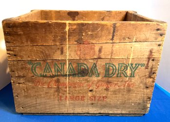 Lot 9 - Canada Dry Wood Crate - The Champagne Of Ginger Ale