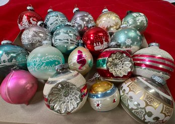 Lot 328SES - Collection Of Shiny Brite Glass Christmas Ornaments In Box - Made In USA