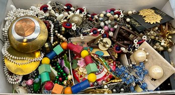 Lot 49- 4 1/2 Pounds Of Crafting Jewelry!