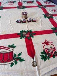 Lot 386SES - Mid Century Cotton Vintage Table Cloth Christmas Presents - 40x50 Tablecloth