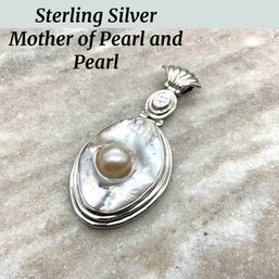 Lot 3- Sterling Silver Mother Of Pearl Pendant - Tested