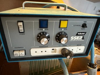 Lot 96 - Solid State Electrosurgery Valleylab SSE2L USA