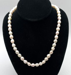 Lot 18 - Freshwater Pearl 25 Inch Necklace
